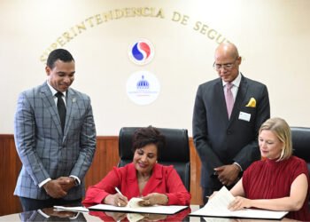 Superintendencia de Seguros y PNUD realizarán acciones para fortalecer el marco regulatorio del sector seguros en RD