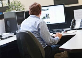 Estar sentado muchas horas aumenta el riesgo de muerte prematura