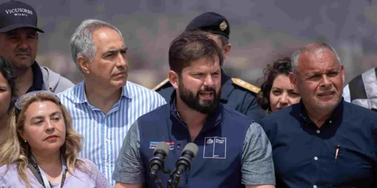 Boric calcula que la reconstrucción por los incendios de Valparaíso se alargará dos años