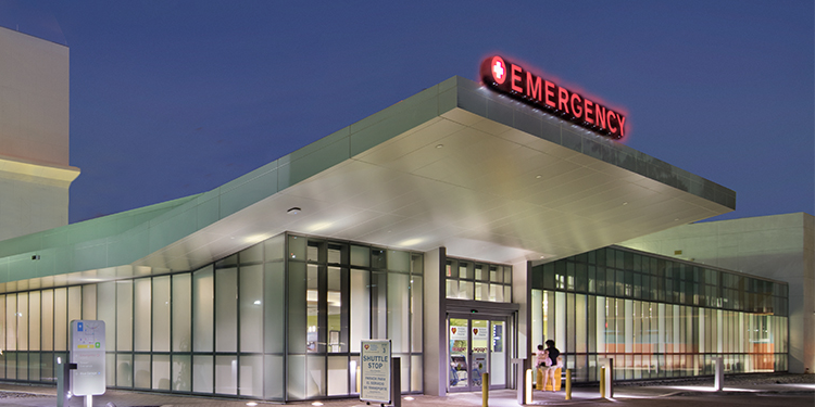 Ministerio de Turismo evalua construir el primer centro de asistencia médica para turistas en Bávaro.