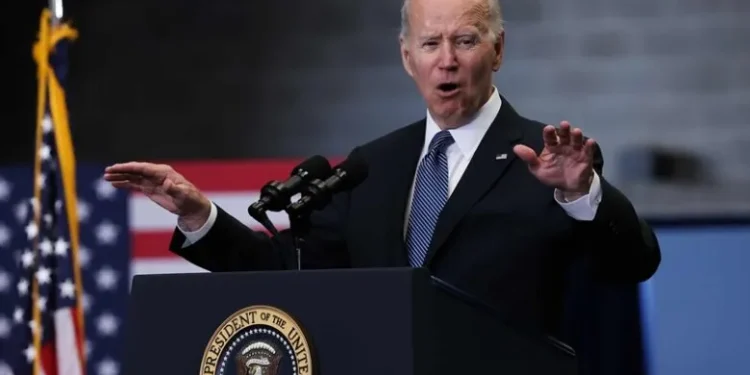 Biden ataca frontalmente a Trump en su discurso ante el Congreso