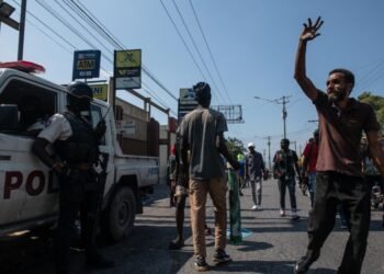 Haitianos se manifiestan contra el Consejo Presidencial que sustituirá a Ariel Henry