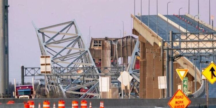 FBI asegura que no hay indicios de terrorismo en el derrumbe del puente de Baltimore
