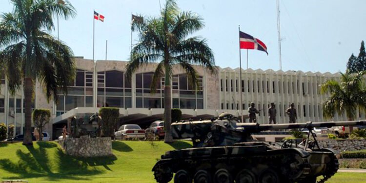 Amplían compras excepcionales para pertrechos militares