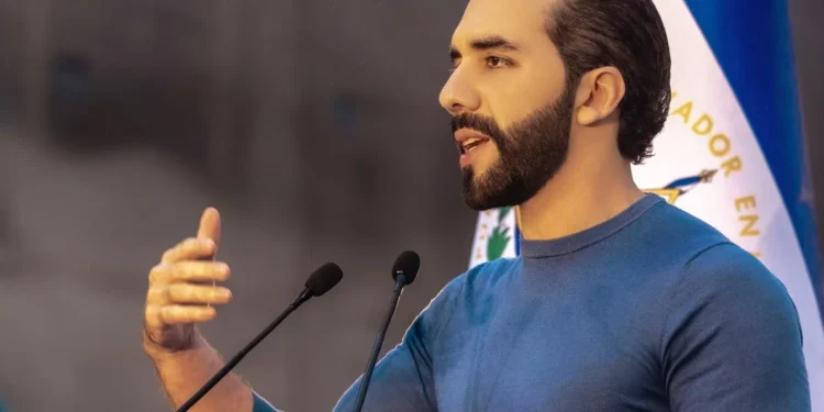 Bukele rechaza críticas de AI por supuestas violaciones a DDHH