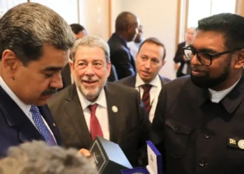 «Queremos paz» con Venezuela, dice presidente de Guyana en cumbre de Celac