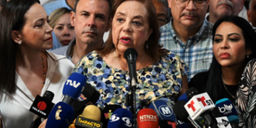 VENEZUELA: Oposición denuncia trabas para inscribir su candidata