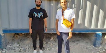Bandas haitianas queman un rent car de dos empresarios que tuvieron que escapar por Pedernales