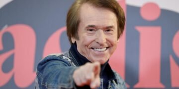 Raphael a sus 80 años: «Digo tajante que no voy a retirarme, no me veo vegetando»