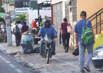 Conductores y peatones piden tomar medidas ante manejo temerario de motoristas