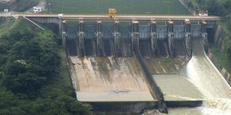 Sequía estacional reduce producción de agua potable, informa la CAASD