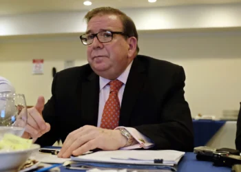 La coalición antichavista anuncia que su candidatura presidencial provisional fue admitida