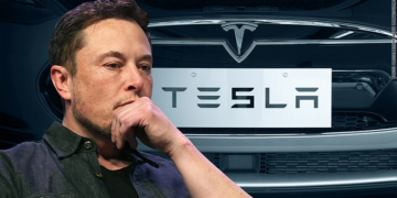 Elon Musk despide 15,000 trabajadores de Tesla tras caída de las ventas