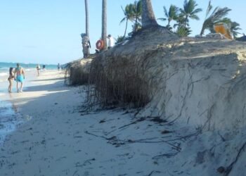 El 70% de las playas de RD presenta erosión; urgen cuidar las costas