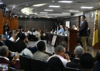 JCE gradua a 178 periodistas y comunicadores del diplomado Especializado en Administración Electoral