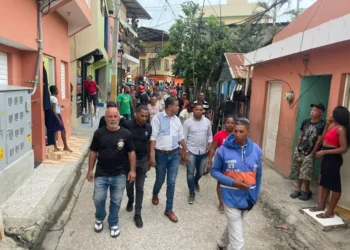 Tensión en sector de Santiago por amenaza de expulsar haitianos