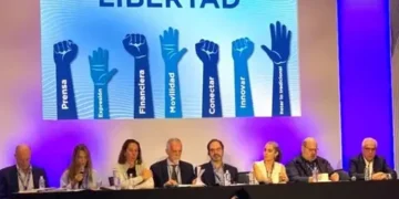 La SIP ve riesgos a la libertad de prensa por ley DNI en República Dominicana