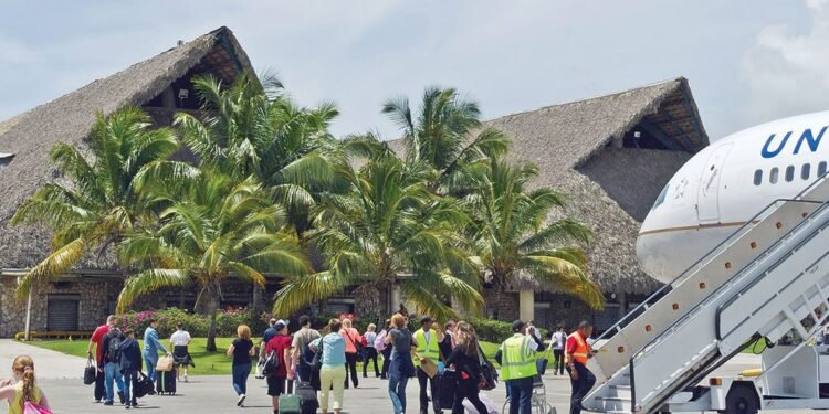 Turismo, actividad generadora divisas con mayor crecimiento 2023