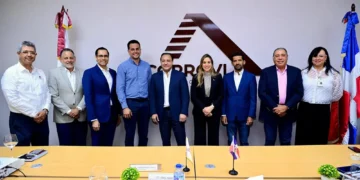 Abel Martínez destaca la implementación de políticas públicas para el impulso del sector construcción.