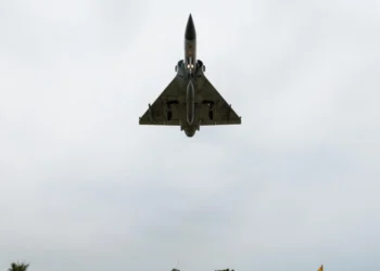 China emprende ejercicios militares cerca de Taiwán y promete «sangre»