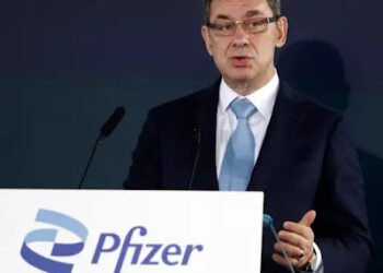 CEO de Pfizer: El cáncer «es nuestro nuevo covid»