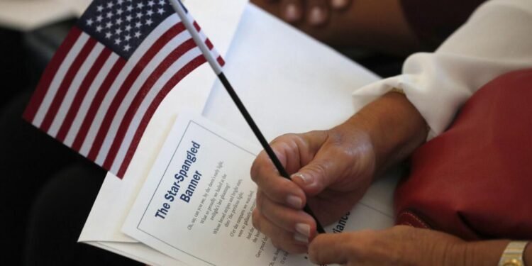 35,200 dominicanos adquirieron ciudadanía de EE.UU. en 2023