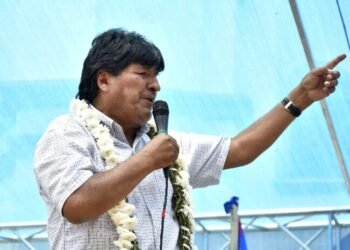 Evo Morales advierte que será candidato presidencial «a las buenas o a las malas»