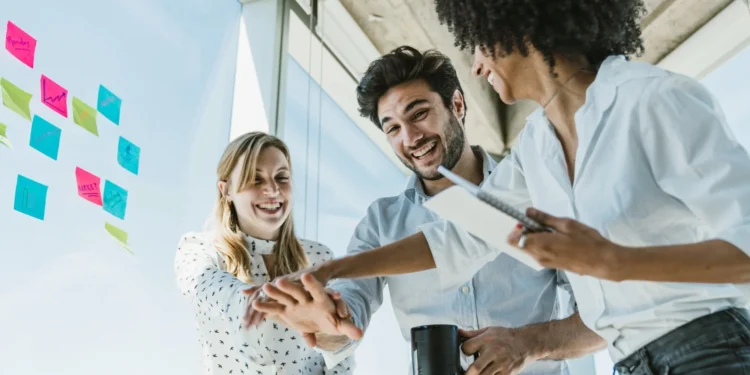 Cinco hábitos que debes dejar para alcanzar el éxito