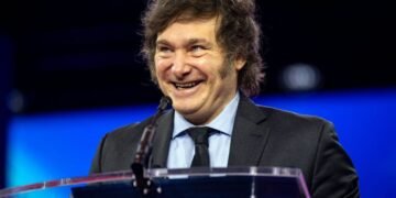 Argentina registra 8,8% de inflación en abril, cuarto mes consecutivo de desaceleración