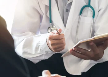 OMS: El covid-19 borra una década de avances en la expectativa de vida