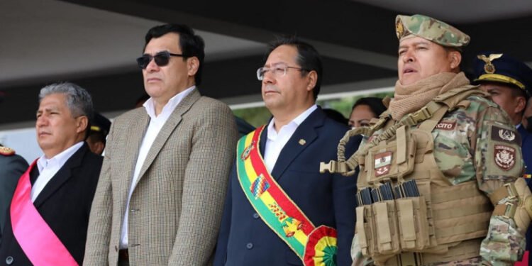 Militar que lideró «intento de golpe de Estado» asegura Arce le ordenó sacar los «blindados» para «levantar» popularidad