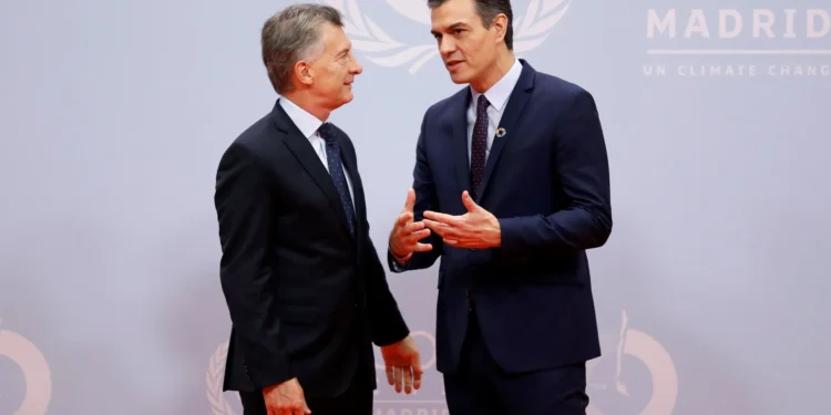 Macri dice que Sánchez “arrastra” la amistad entre Argentina y España por electoralismo