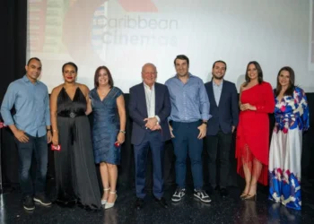 ¡Cómodo, amplio y fresco! Lon nuevo para los amantes del cine