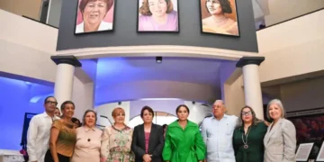 Ministerio de la Mujer devela los retratos de Abigail Mejía, Gladys Gutiérrez y Magaly Pineda en la Galería de la Mujer Dominicana “María Trinidad Sánchez”