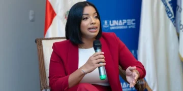 Especialista advierte Compras y Contrataciones viola plazos y derechos de suplidores