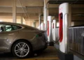 En EEUU baja el interés por los autos eléctricos: el precio y la falta de autonomía, sus puntos negativos
