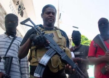 Barbecue le declara la guerra a las tropas de Kenia que recién llegaron el país.