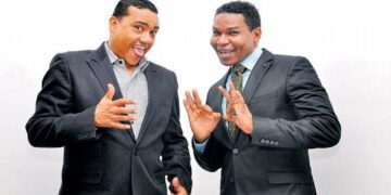 Senado reconoce trayectoria de humoristas Miguel Cécpedes y Raymond Pozo, como embajadores del humor