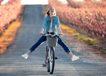 Enrique Rojas, psiquiatra: «Una persona feliz es la que ha sabido construir un proyecto de vida, coherente y realista»