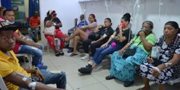 Hospitales y clínicas llenos ante aumento de virus respiratorios