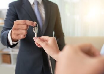 Introducirán nuevo proyecto de ley para regular agentes inmobiliarios en el país