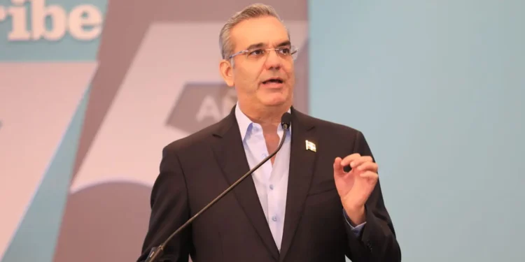 Abinader aboga por recuento de actas con “verificación internacional” en Venezuela