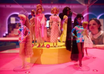 Barbie cumple 65 años con más de 180 modelos