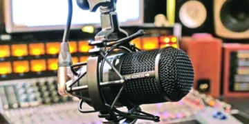 La vulgaridad en los medios comunicación promueve la violencia e impacta la salud