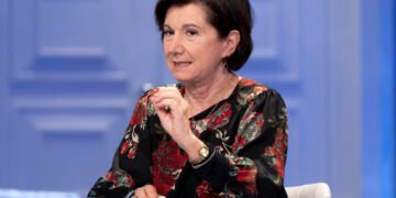 Italia, «preocupada» por la admisión de dos atletas trans en el boxeo femenino