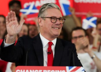 ¿Quién es Keir Starmer, el primer ministro de Reino Unido que devolvió el poder a los laboristas?