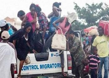 El ministro de Relaciones Exteriores plantea que se necesitan nuevos enfoques para perseguir el tráfico y trata de personas