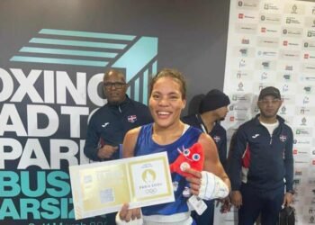 La dominicana María Moronta abrazó el boxeo para dejar de vender huevos en la calle