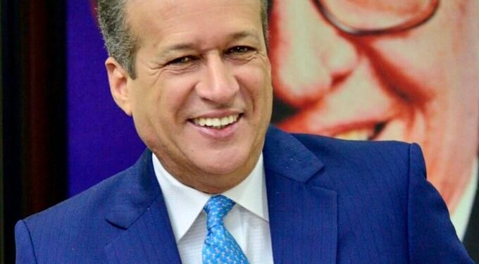 PLD designa con el nombre Reinaldo Pared Pérez su X Congreso Ordinario