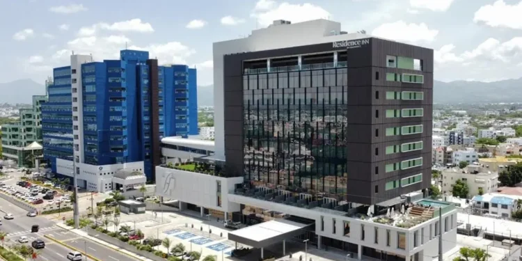 Hospital Metropolitano de Santiago (Homs) apuesta al turismo de salud y convenciones